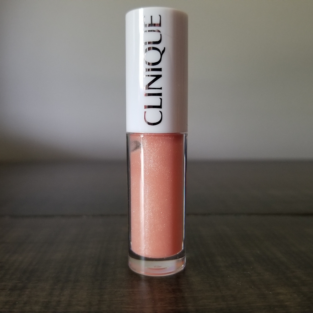 NOOB- Clinique Pop Splash Lip Gloss in Air Kiss